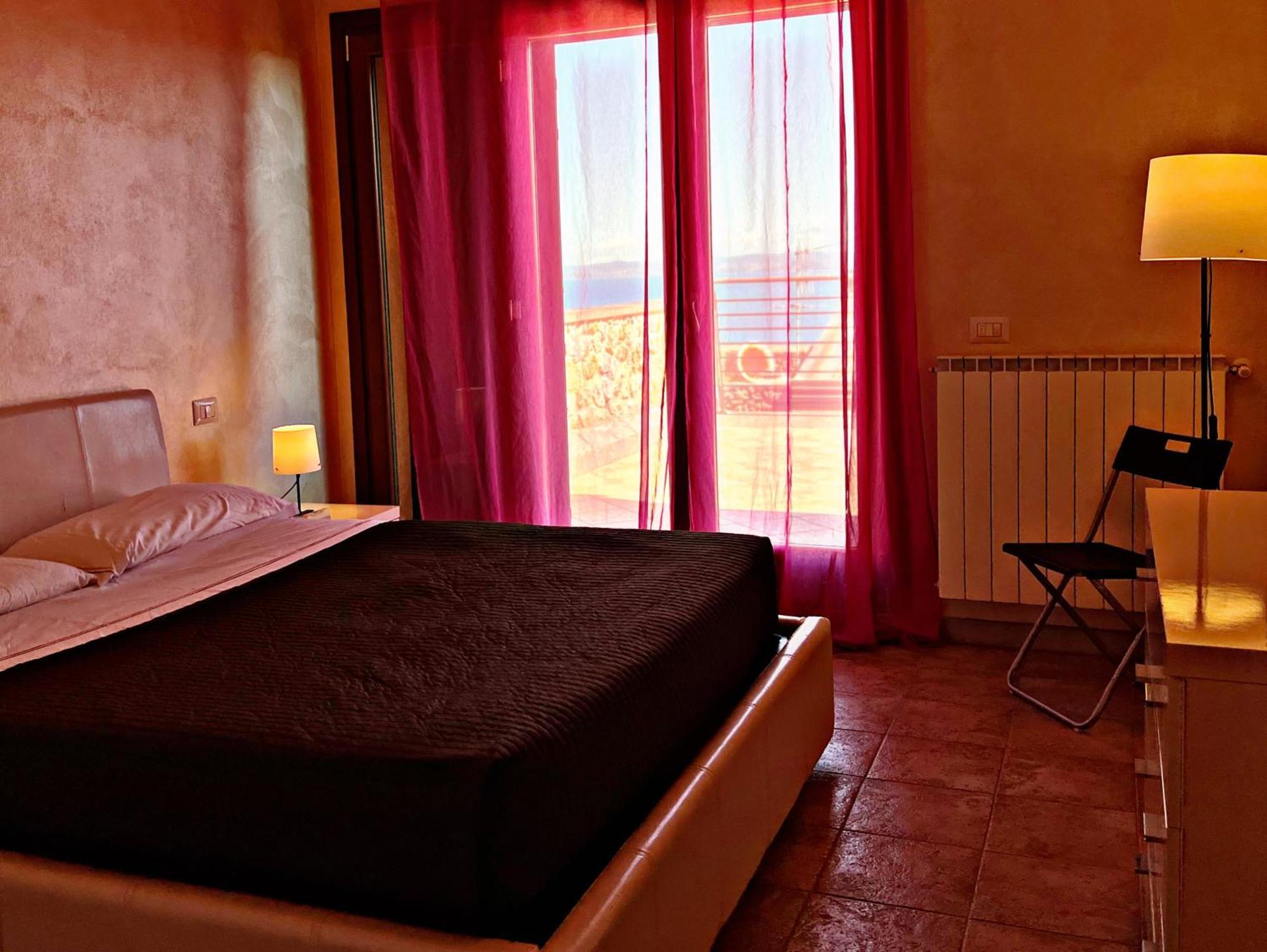 Villa La Terrazza Порто-Санто-Стефано Екстер'єр фото